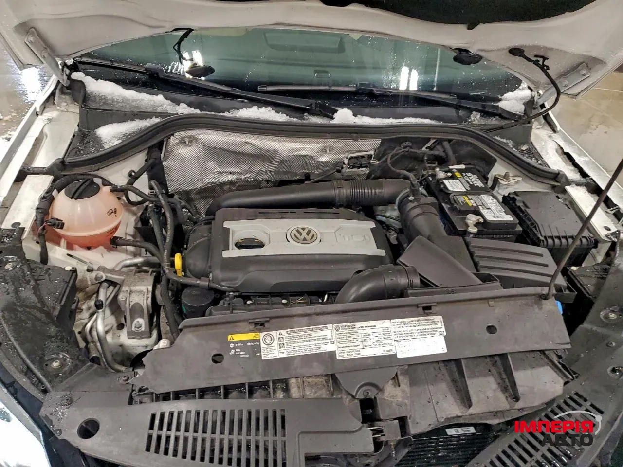 Volkswagen Tiguan - фото 9