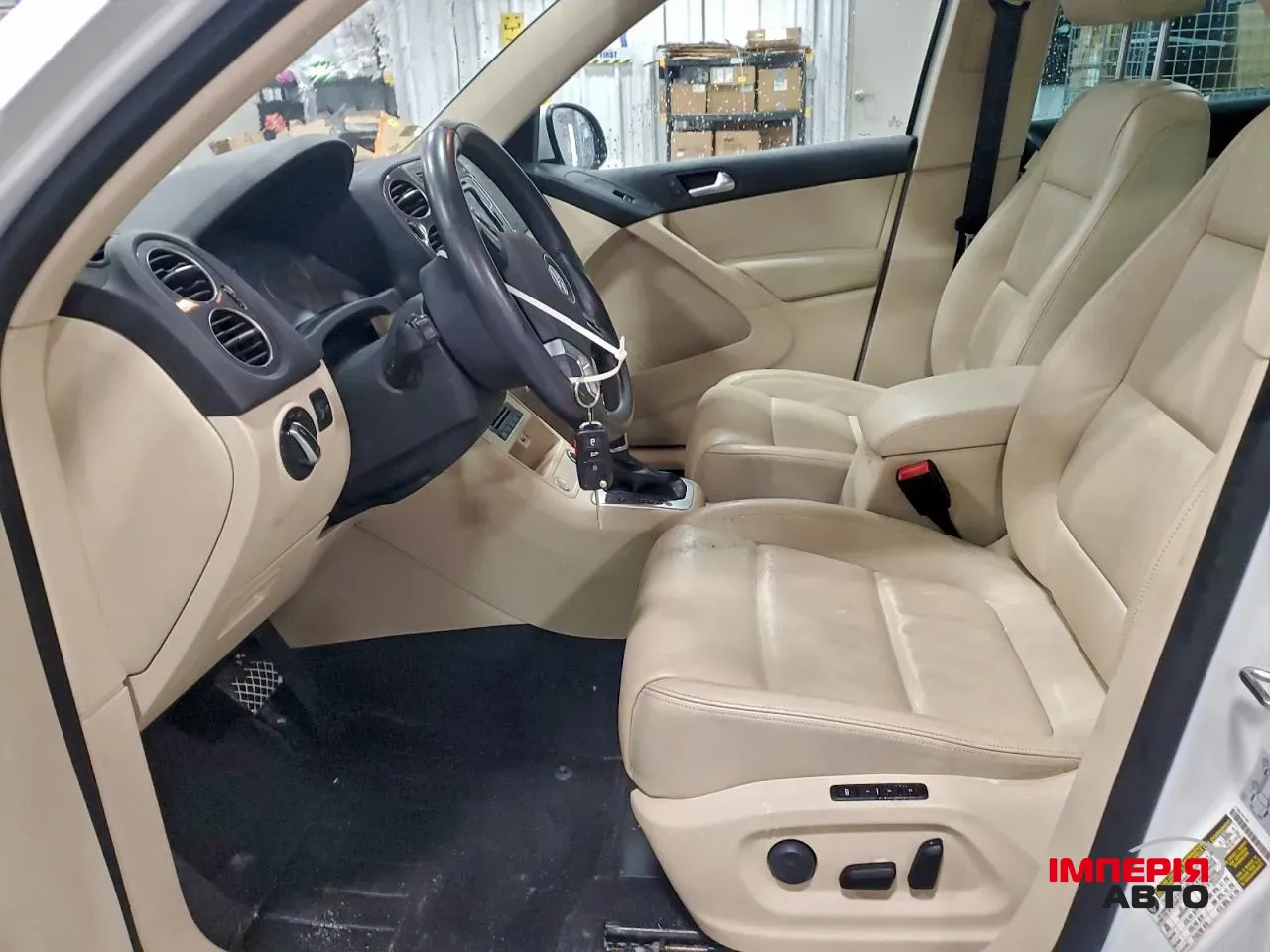 Volkswagen Tiguan - фото 7