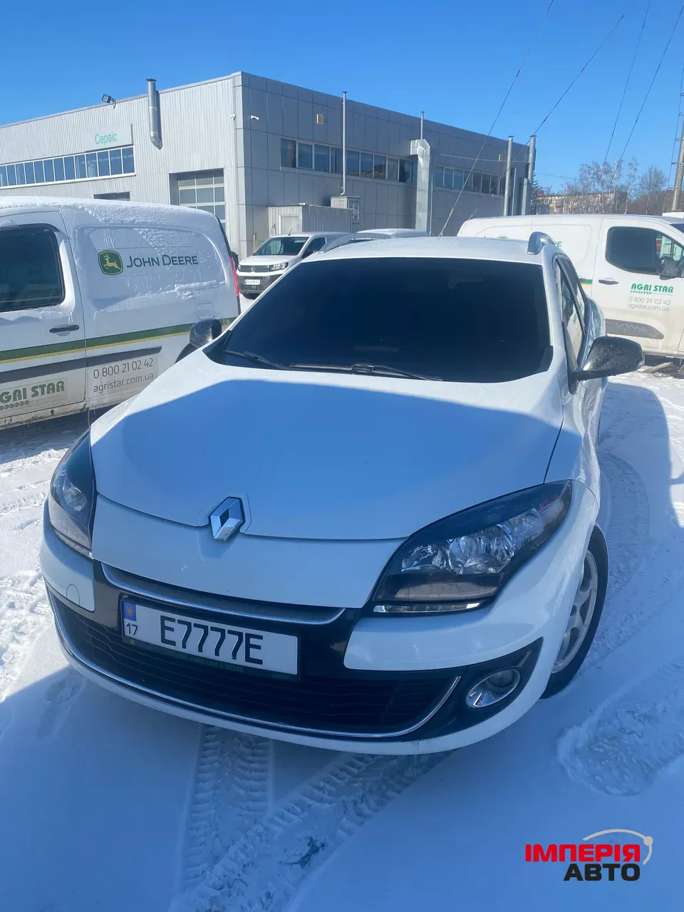 Renault Megane - фото 1