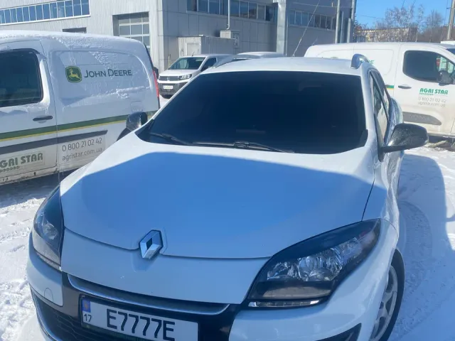 Renault Megane - фото 1