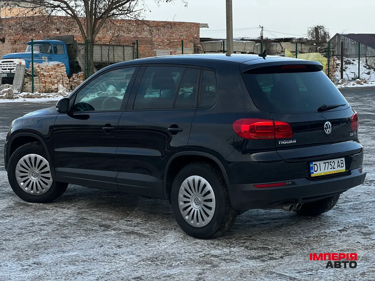 Volkswagen Tiguan - фото 6