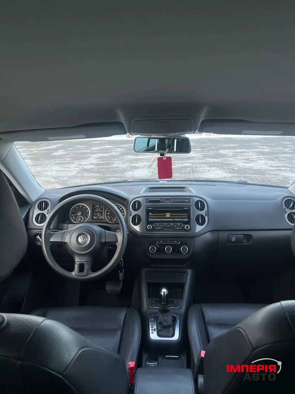 Volkswagen Tiguan - фото 14