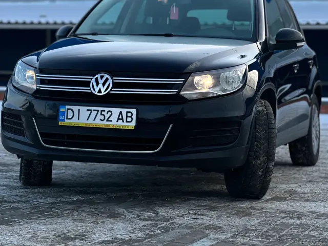 Volkswagen Tiguan - фото 2