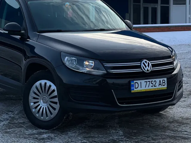 Volkswagen Tiguan - фото 3