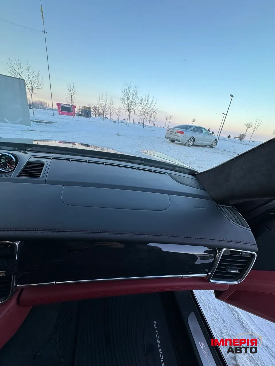 Porsche Panamera - фото 30