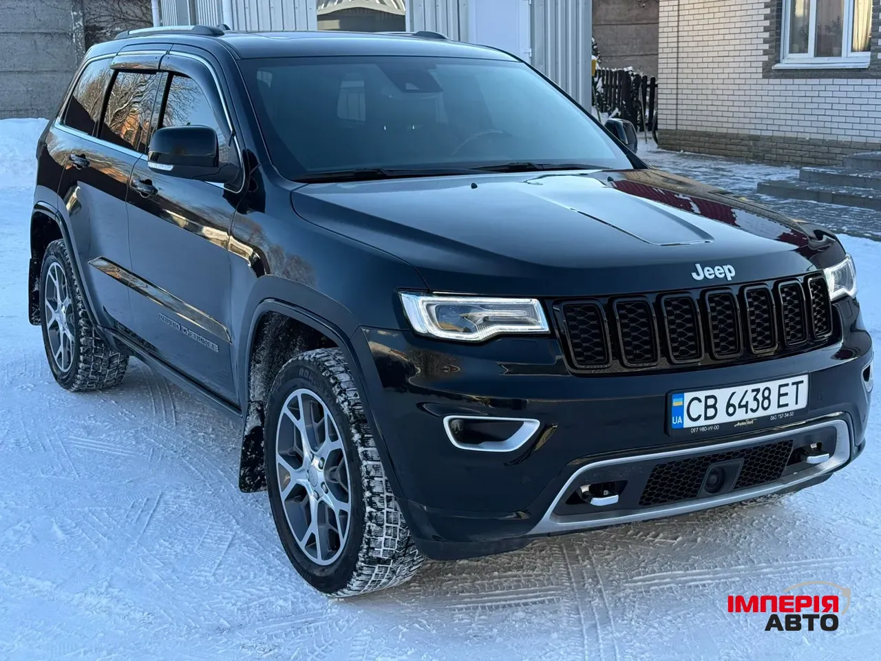 Jeep Grand Cherokee - фото 1