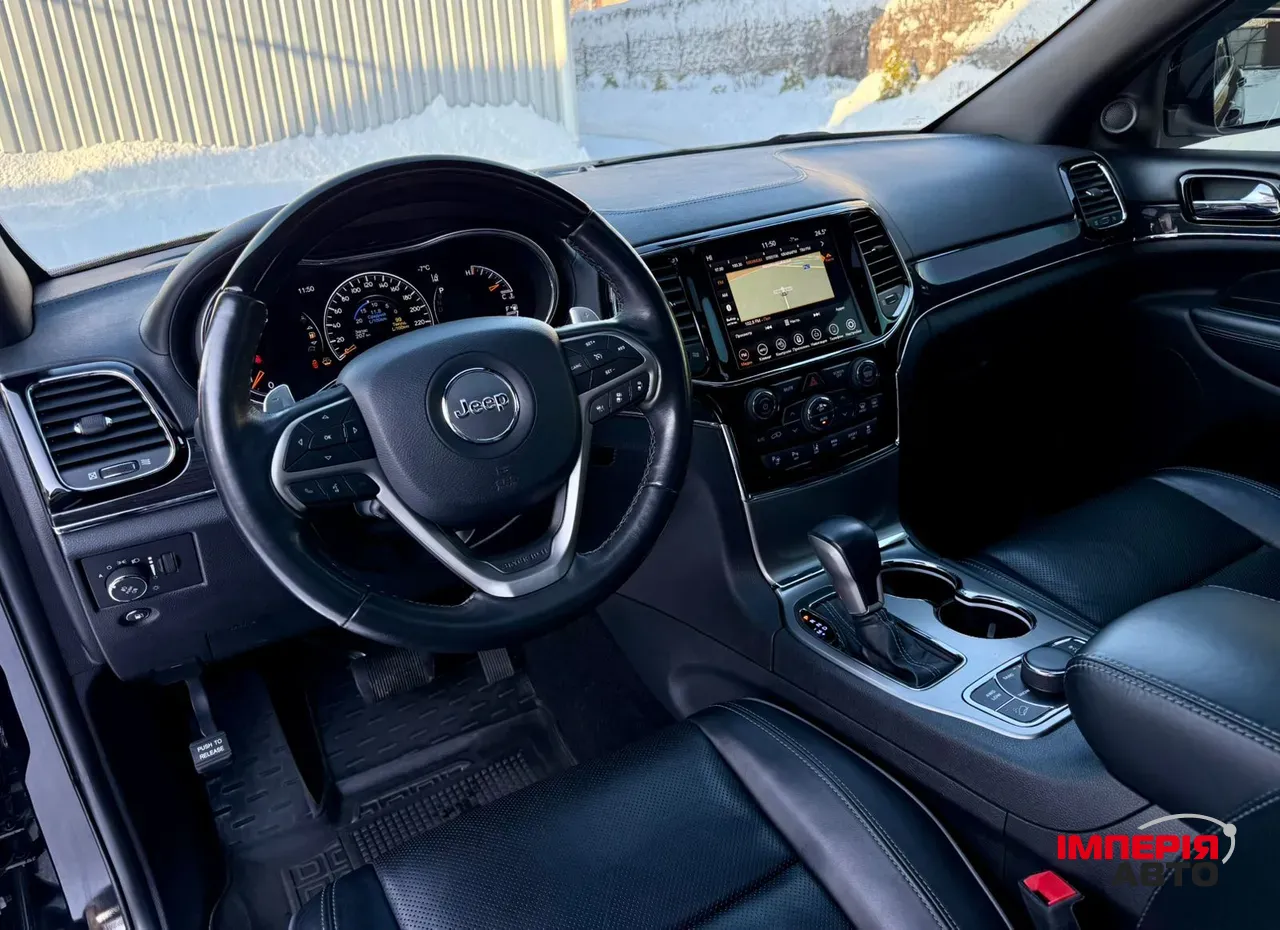 Jeep Grand Cherokee - фото 8