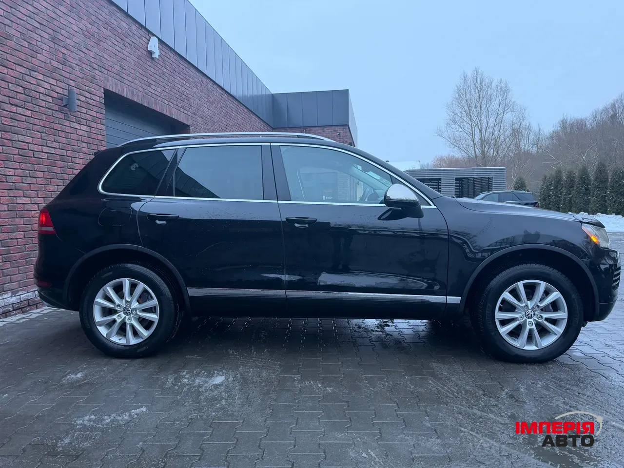 Volkswagen Touareg - фото 5