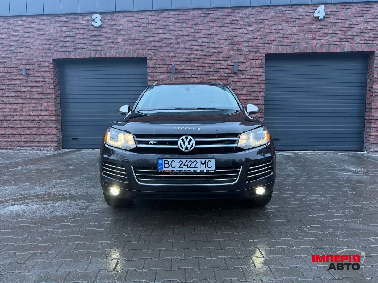 Volkswagen Touareg - фото 2