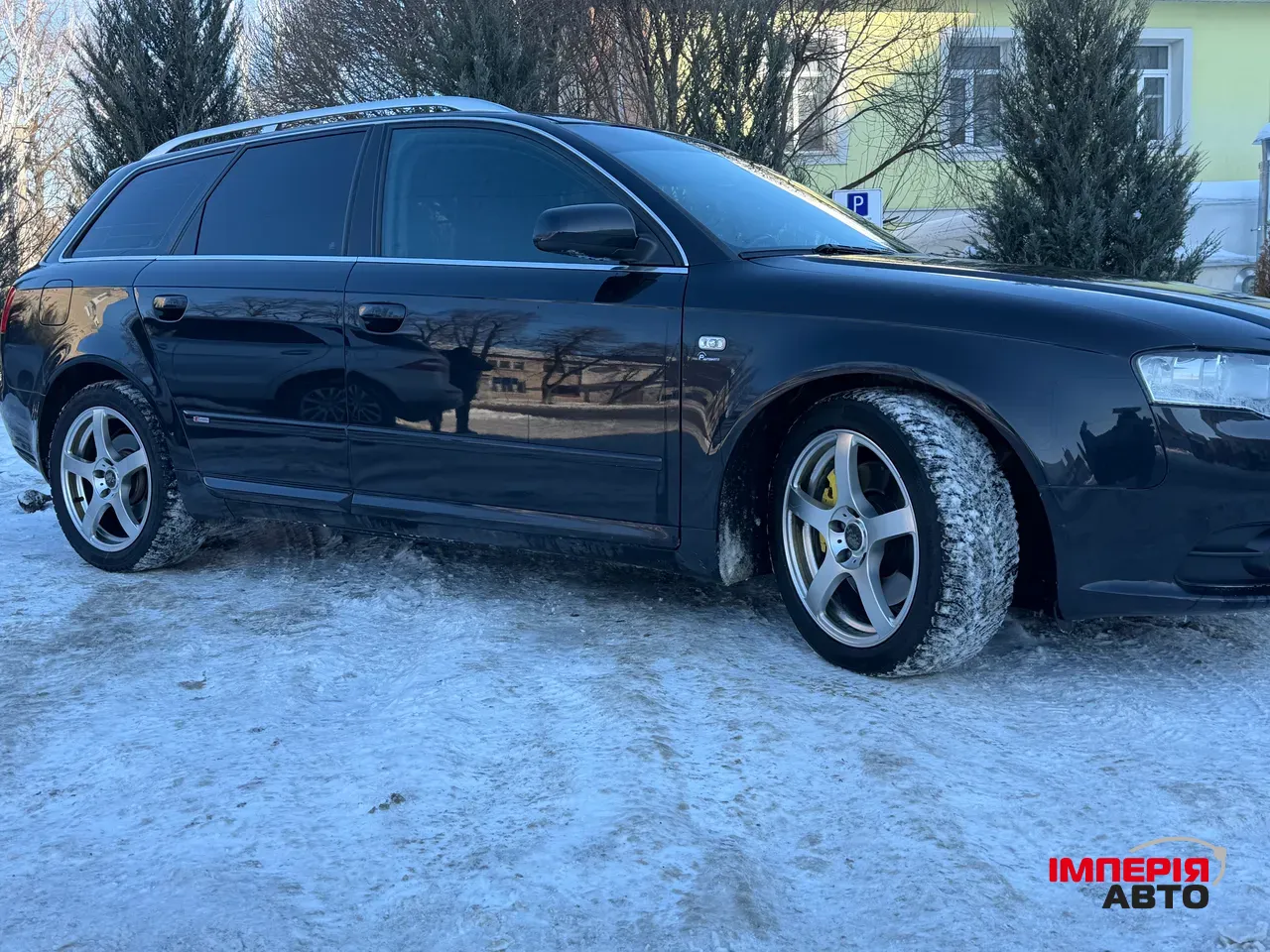 Audi A4 - фото 2