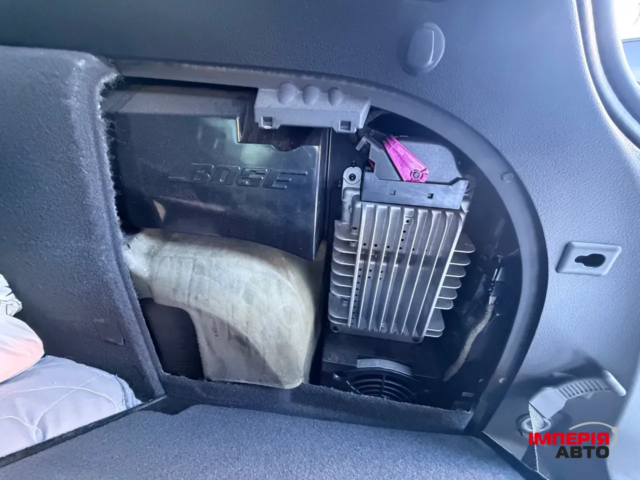 Audi A4 - фото 12