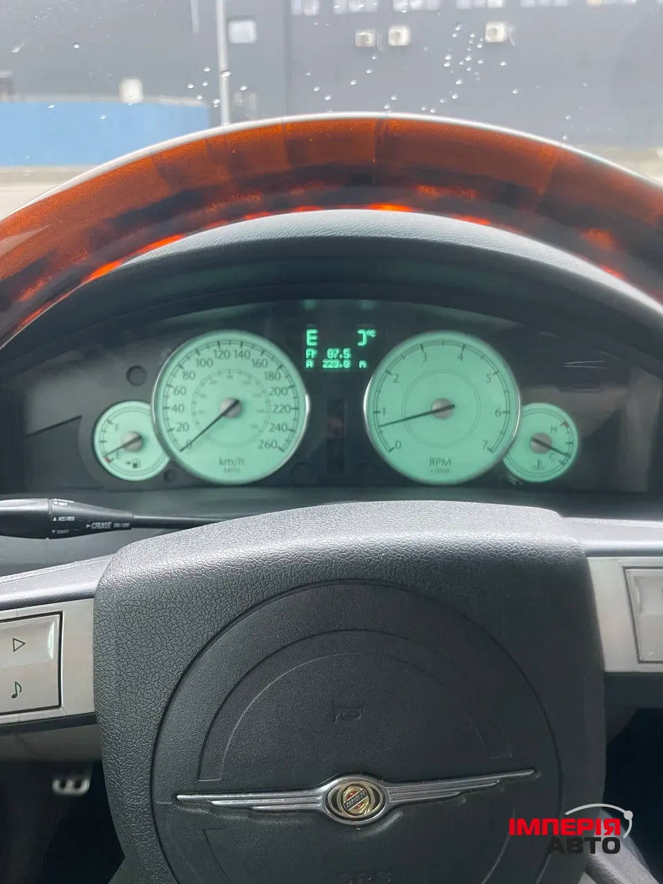 Chrysler 300C - фото 15