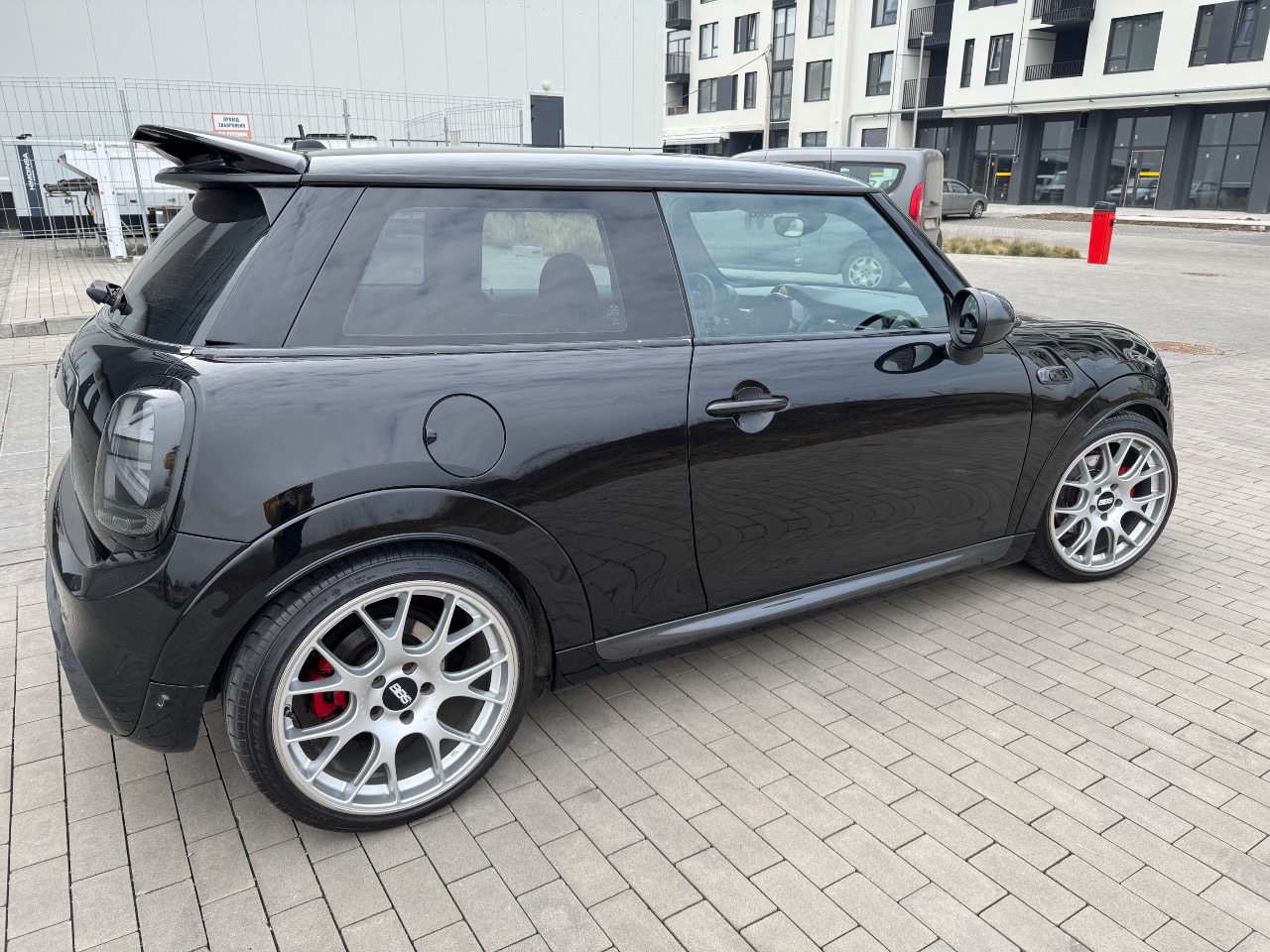 Mini Hatch - фото 7