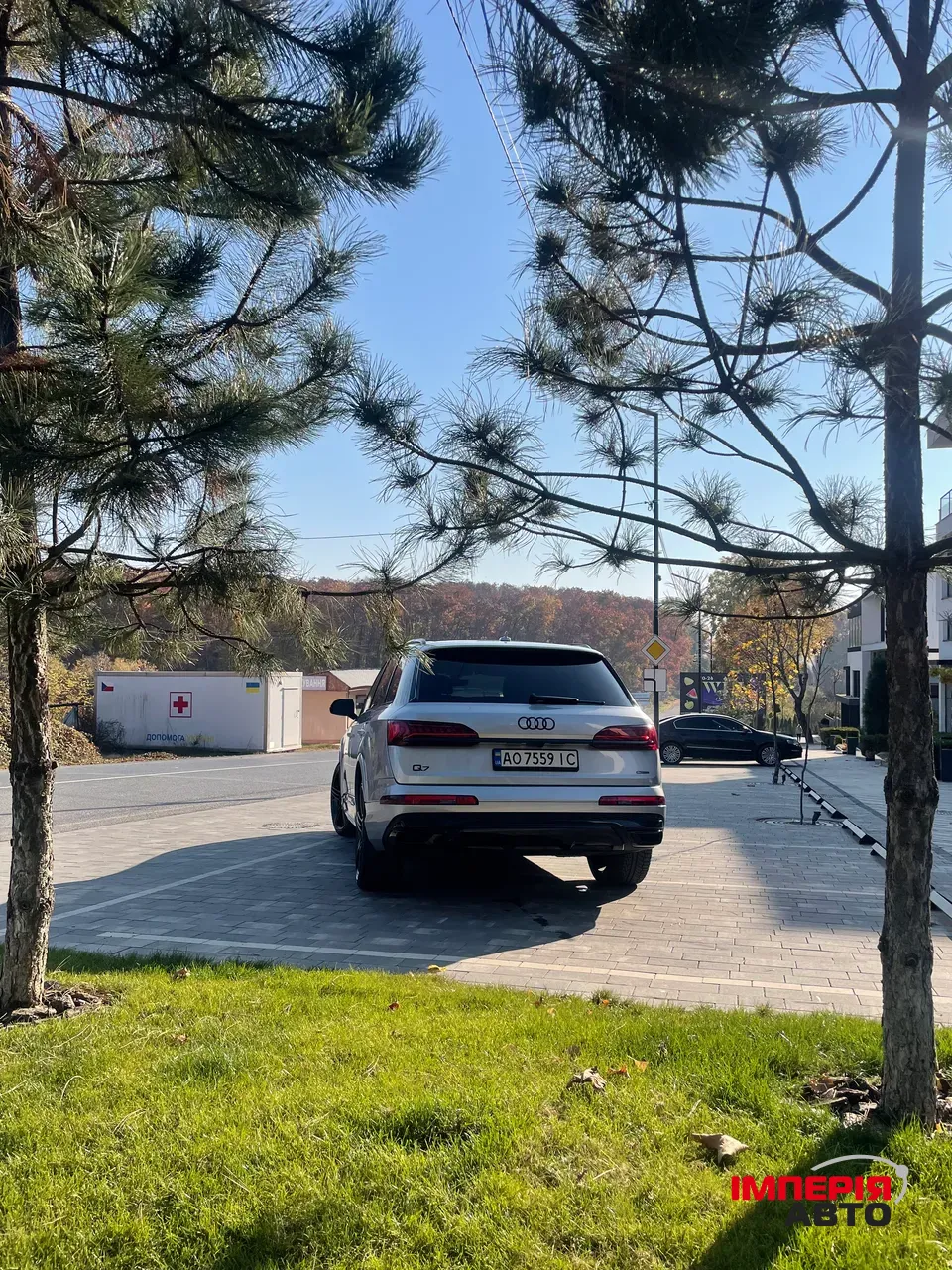 Audi Q7 - фото 4