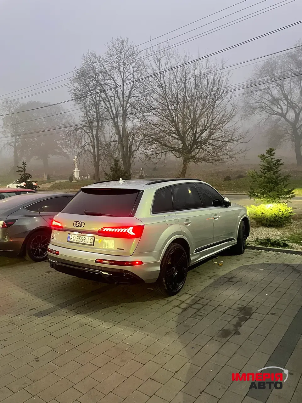 Audi Q7 - фото 16