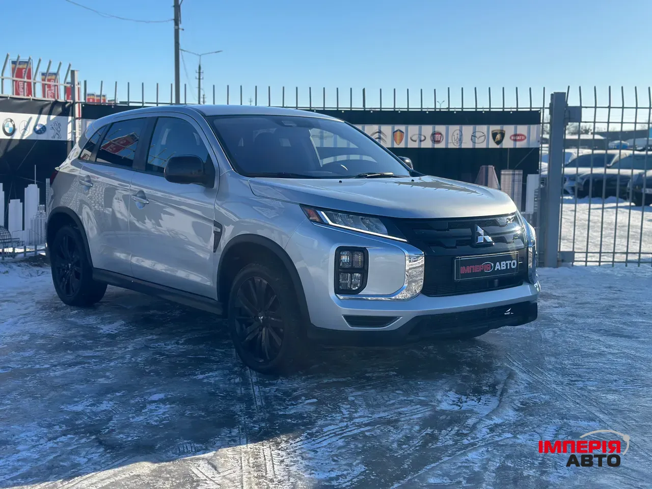 Mitsubishi Outlander Sport - фото 5