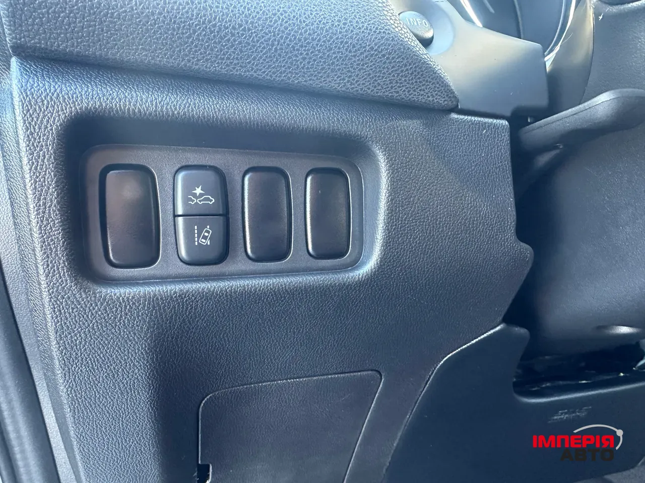 Mitsubishi Outlander Sport - фото 23