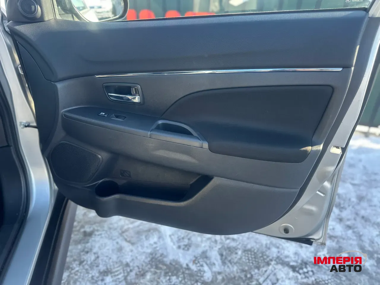 Mitsubishi Outlander Sport - фото 16