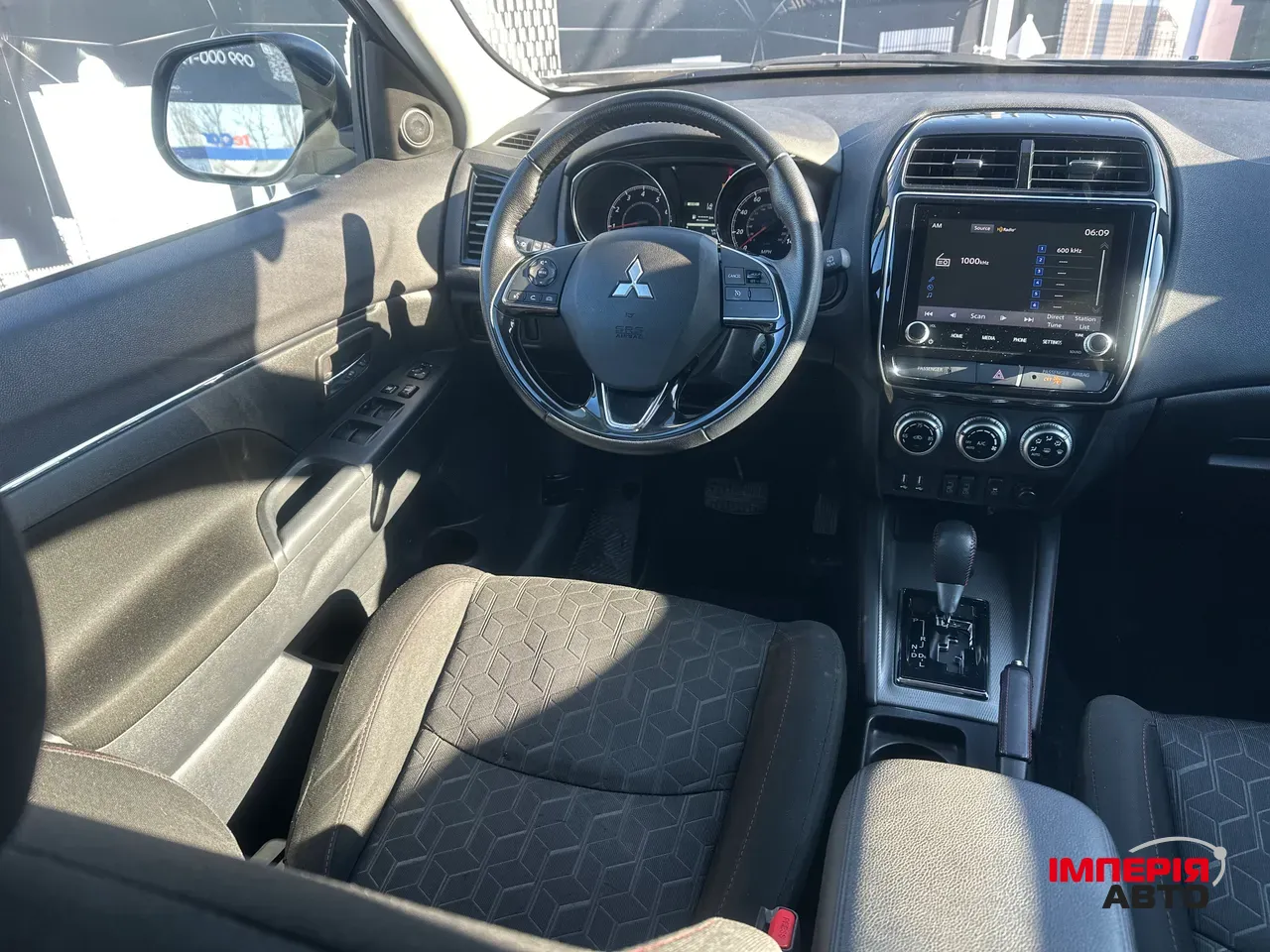 Mitsubishi Outlander Sport - фото 19