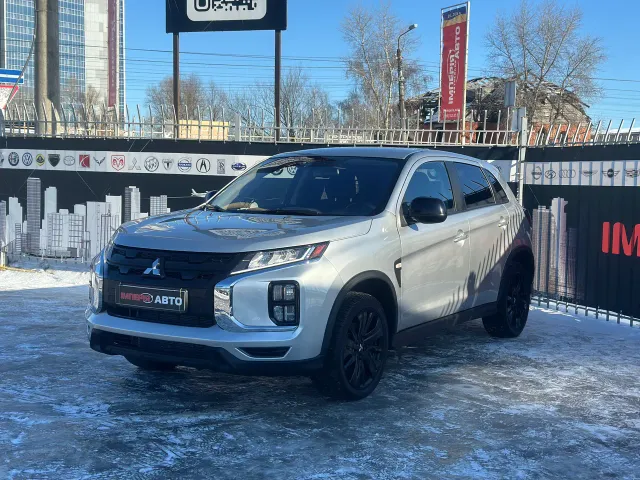 Mitsubishi Outlander Sport - фото 2