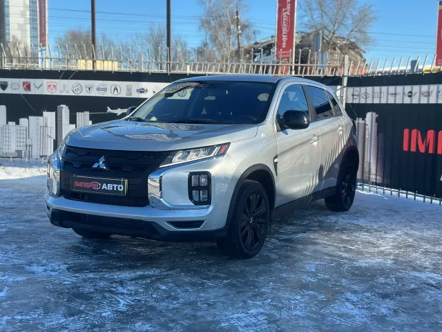 Mitsubishi Outlander Sport - фото 1