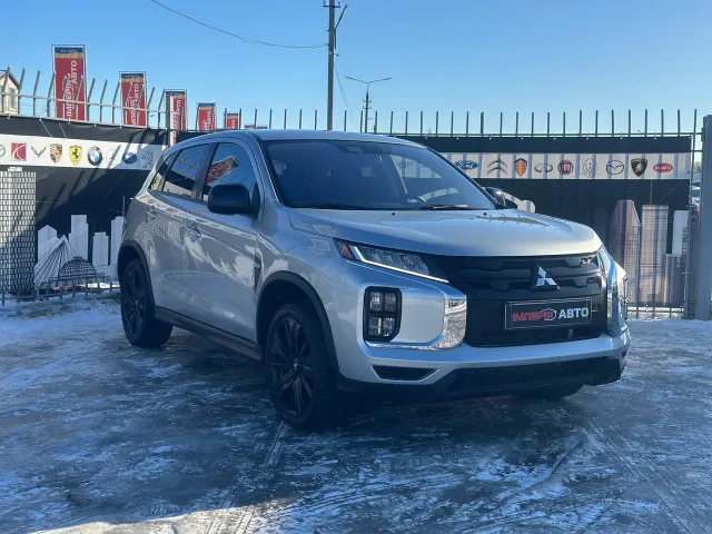 Mitsubishi Outlander Sport - фото 4