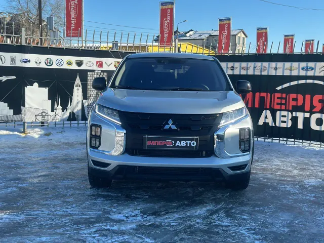 Mitsubishi Outlander Sport - фото 3