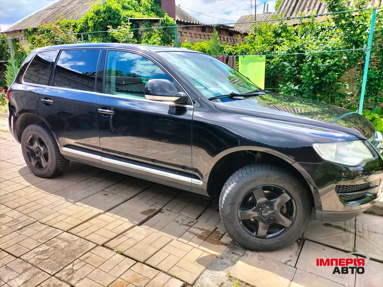 Volkswagen Touareg - фото 2