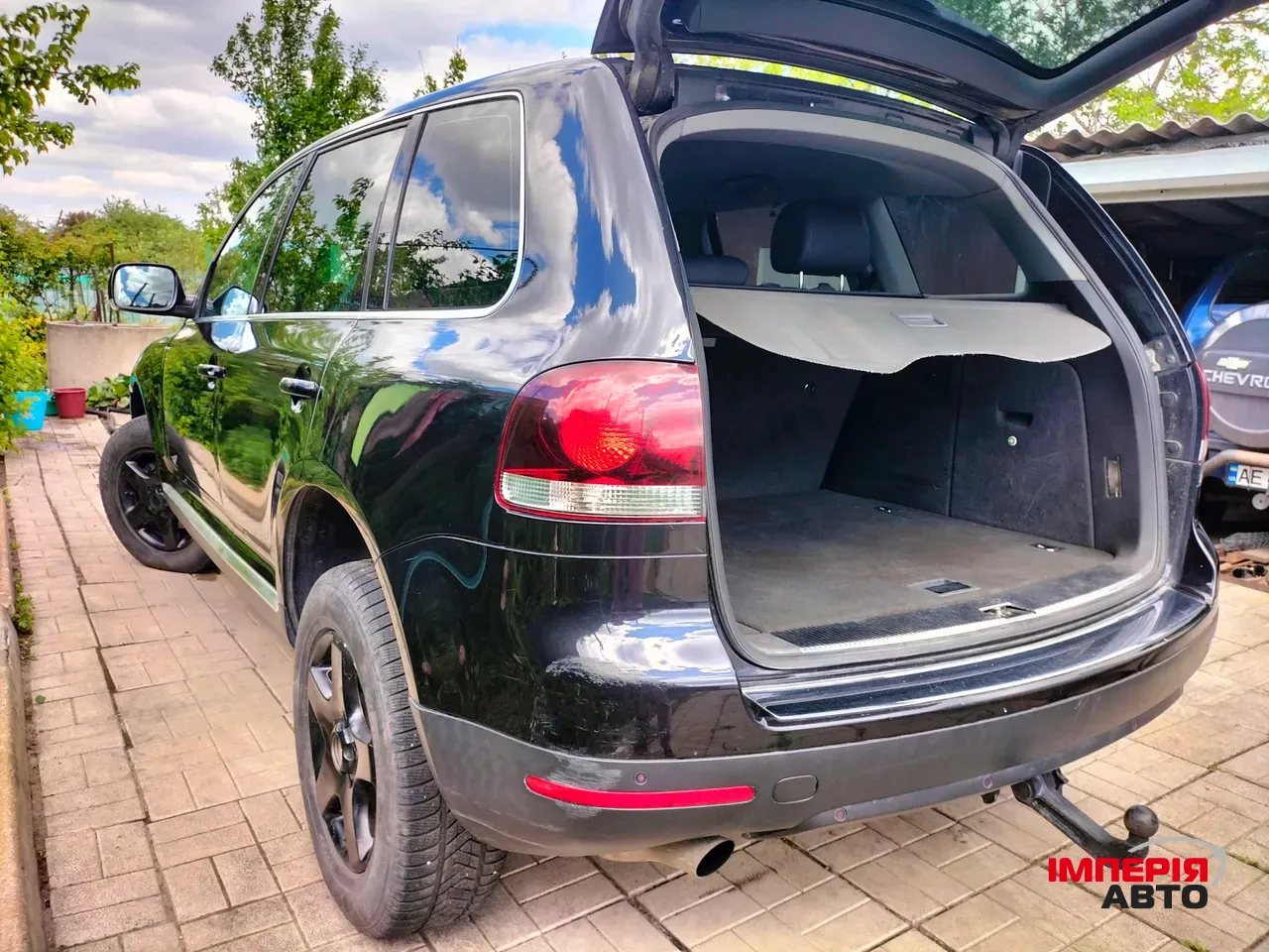 Volkswagen Touareg - фото 6