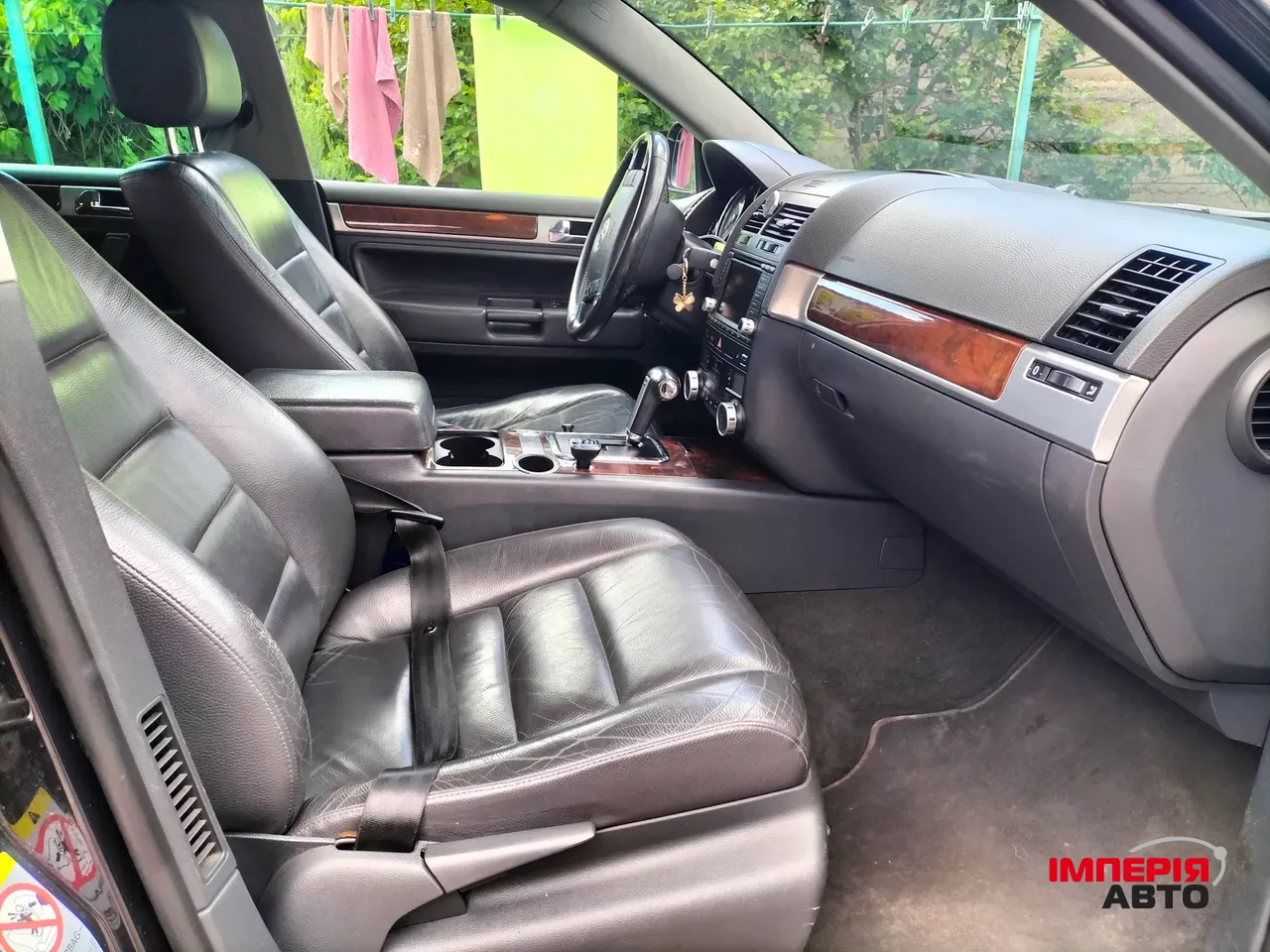 Volkswagen Touareg - фото 13