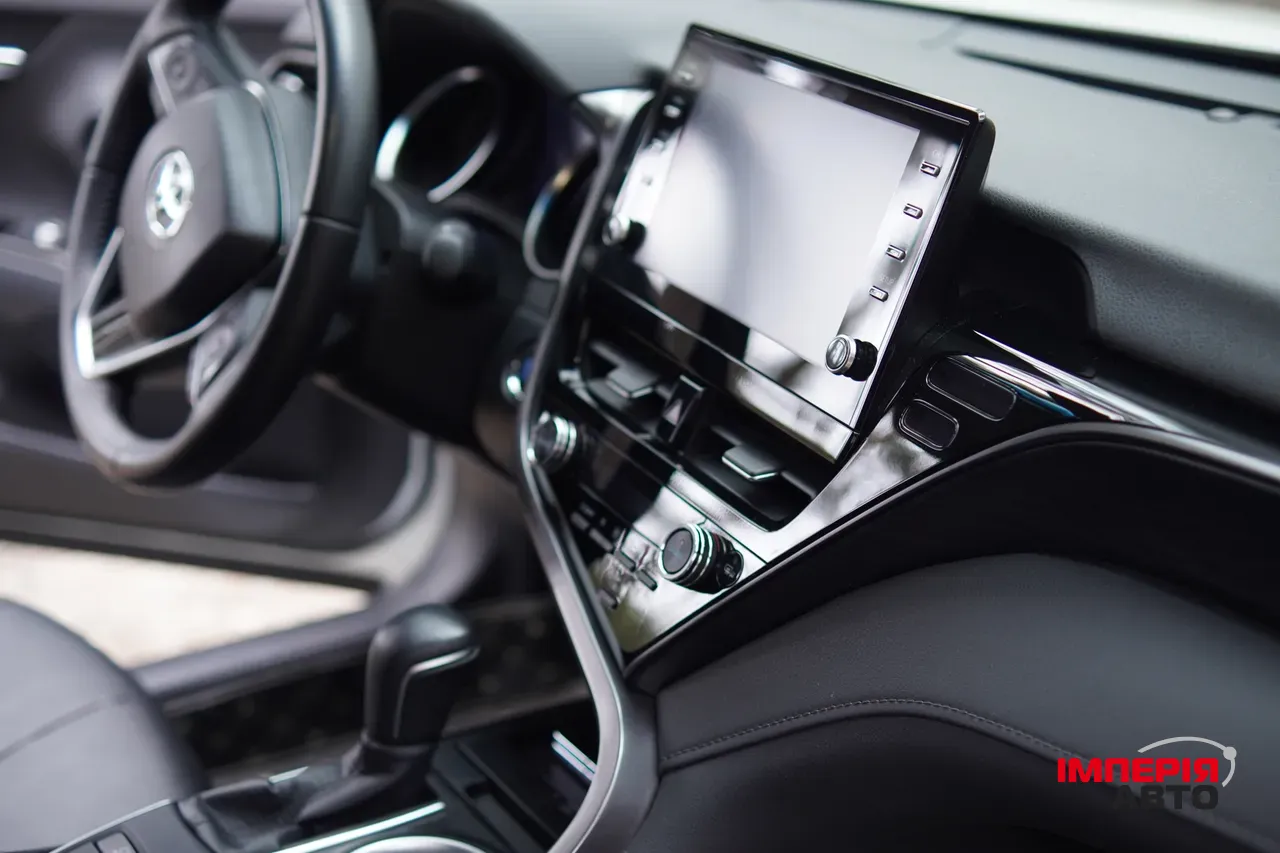 Toyota Camry - фото 7
