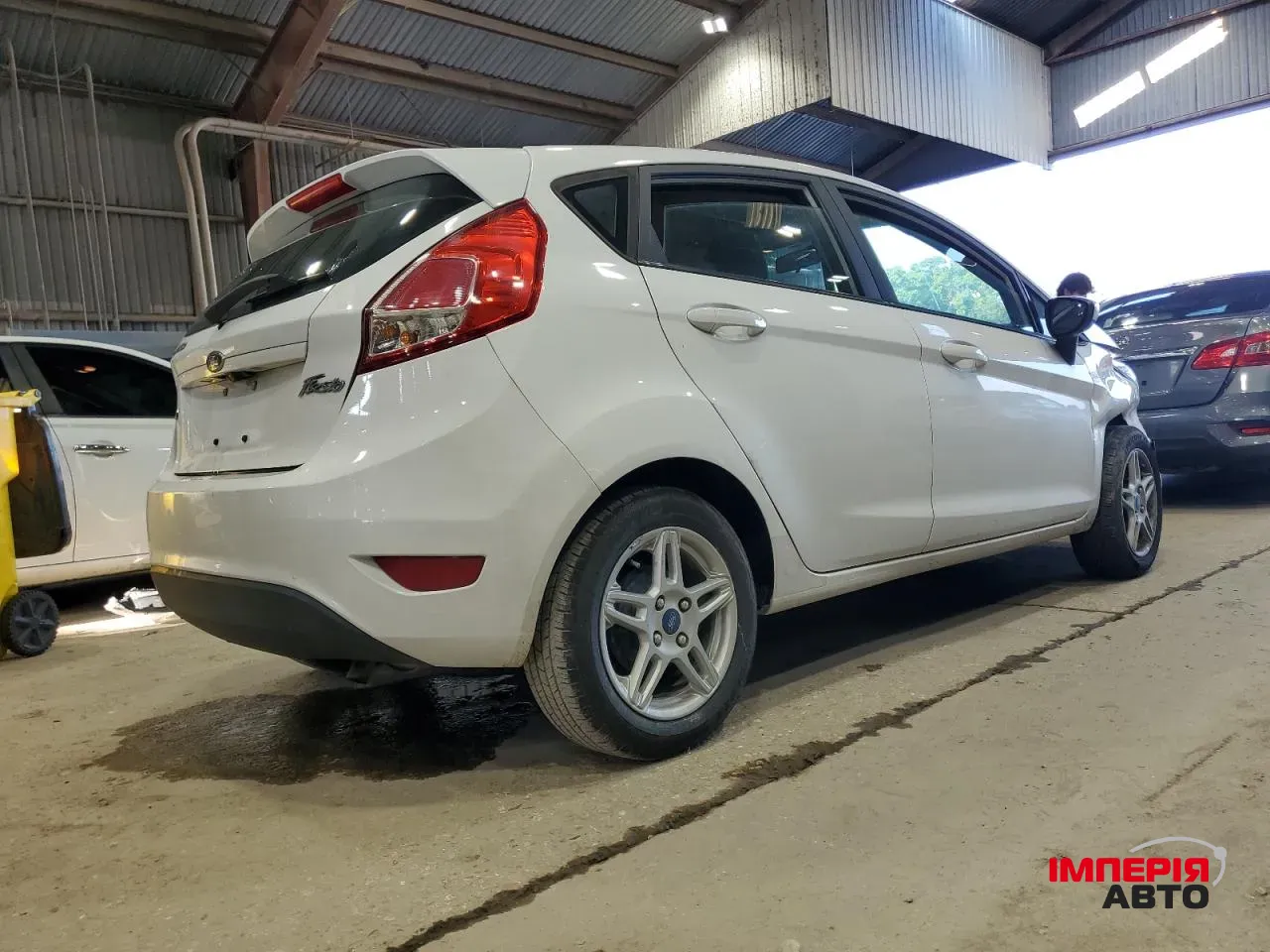 Ford Fiesta - фото 7