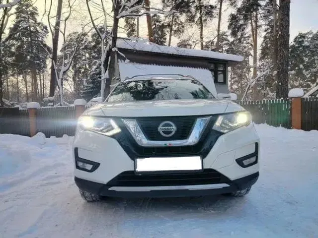 Nissan Rogue - фото 1