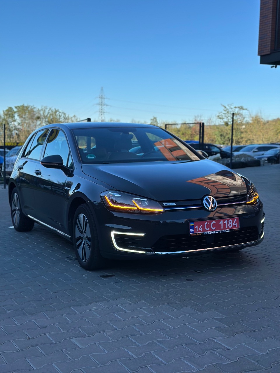 Volkswagen Golf - фото 5