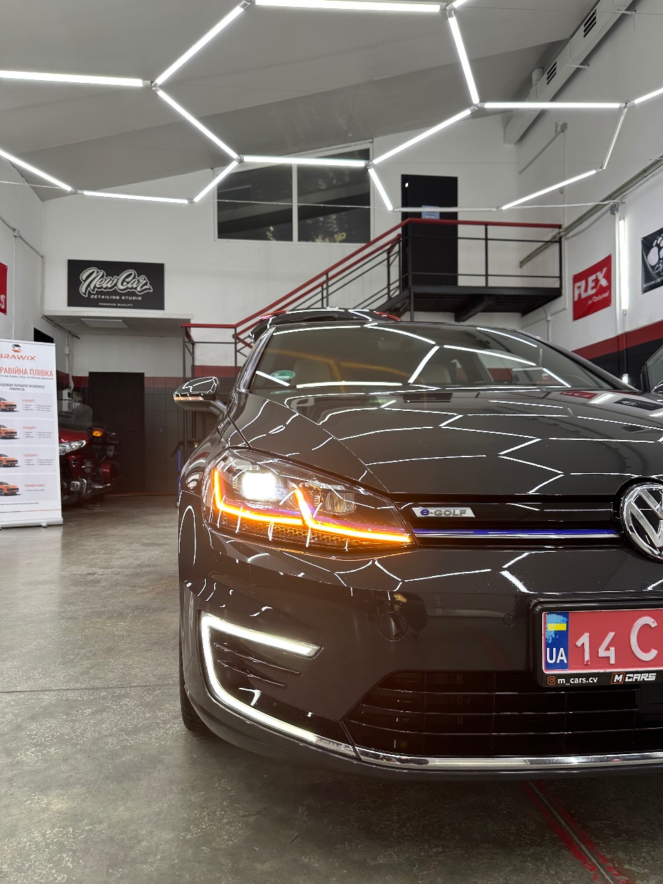 Volkswagen Golf - фото 13