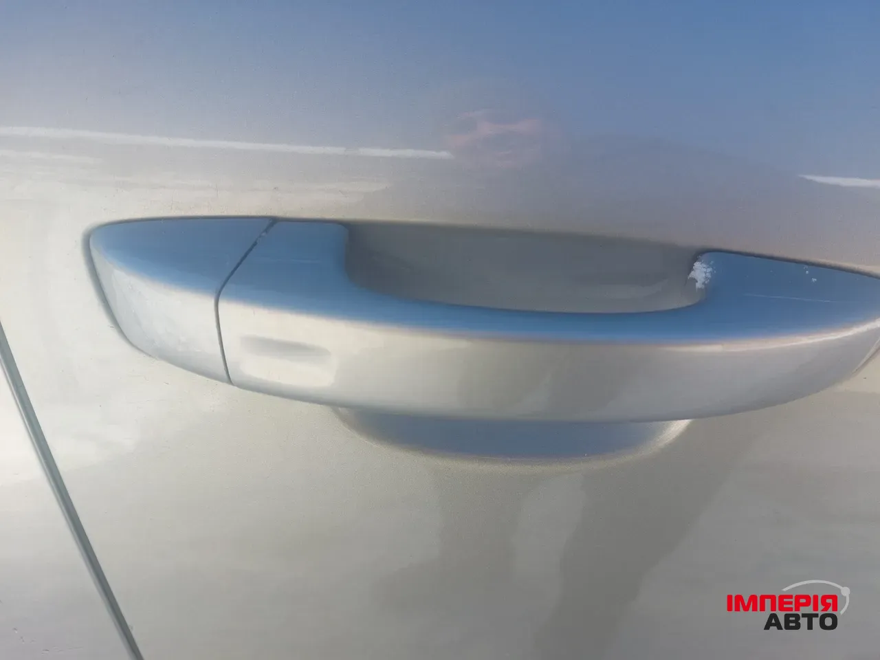 Volkswagen Touareg - фото 13