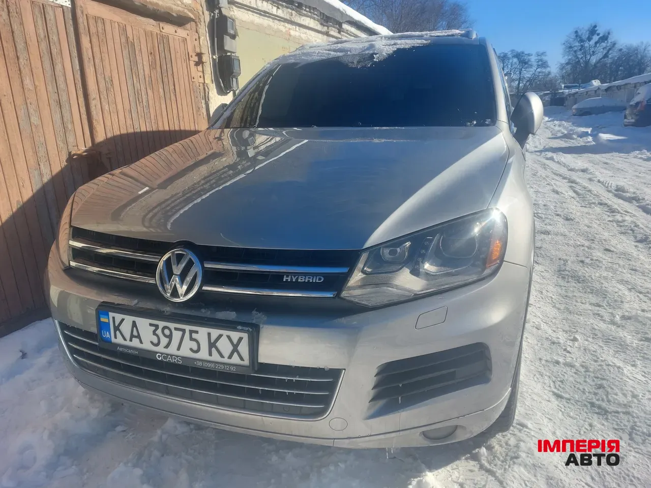 Volkswagen Touareg - фото 1