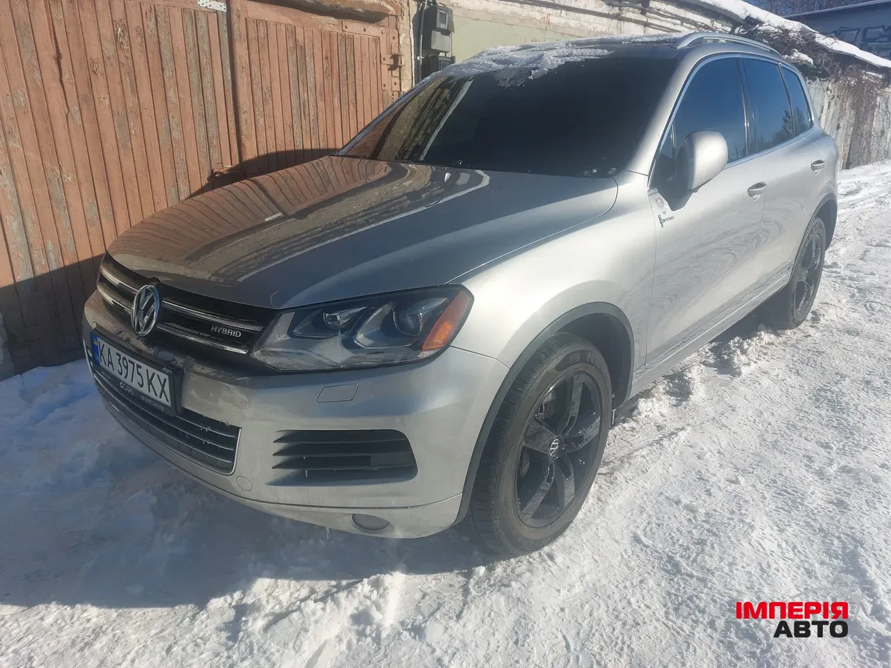 Volkswagen Touareg - фото 2