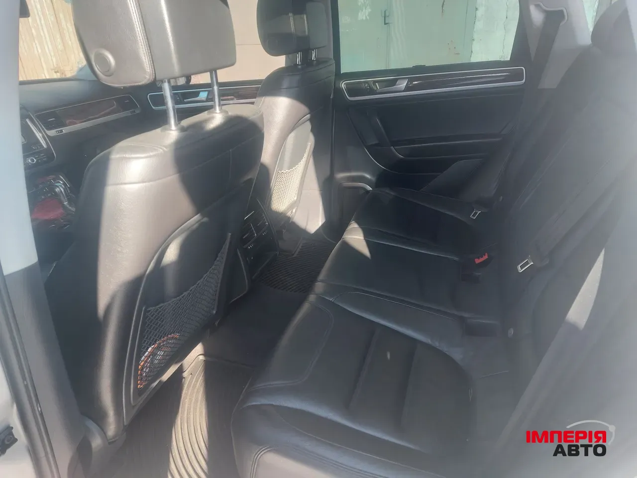 Volkswagen Touareg - фото 25