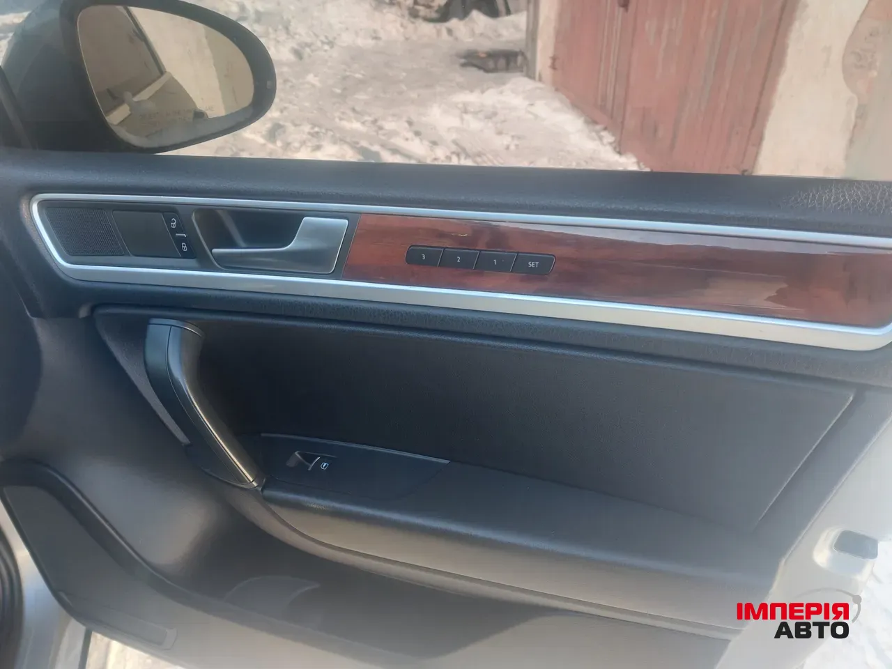 Volkswagen Touareg - фото 18