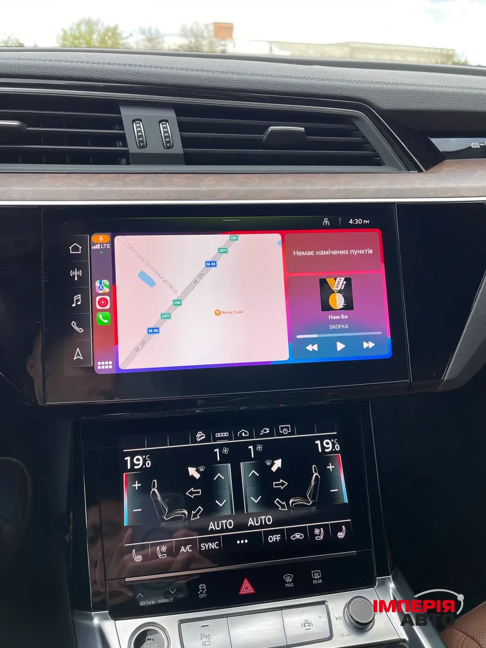 Audi e-tron - фото 17