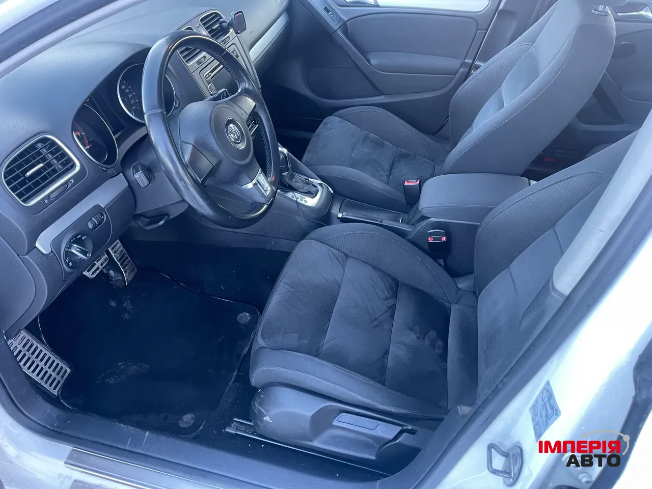 Volkswagen Golf - фото 13