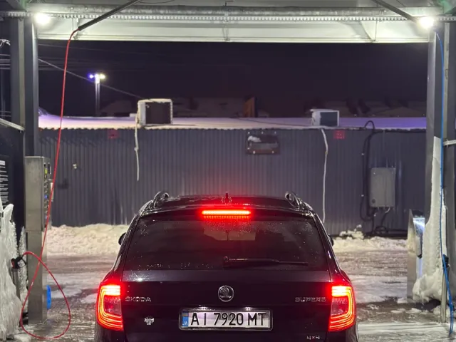 Skoda Superb - фото 2