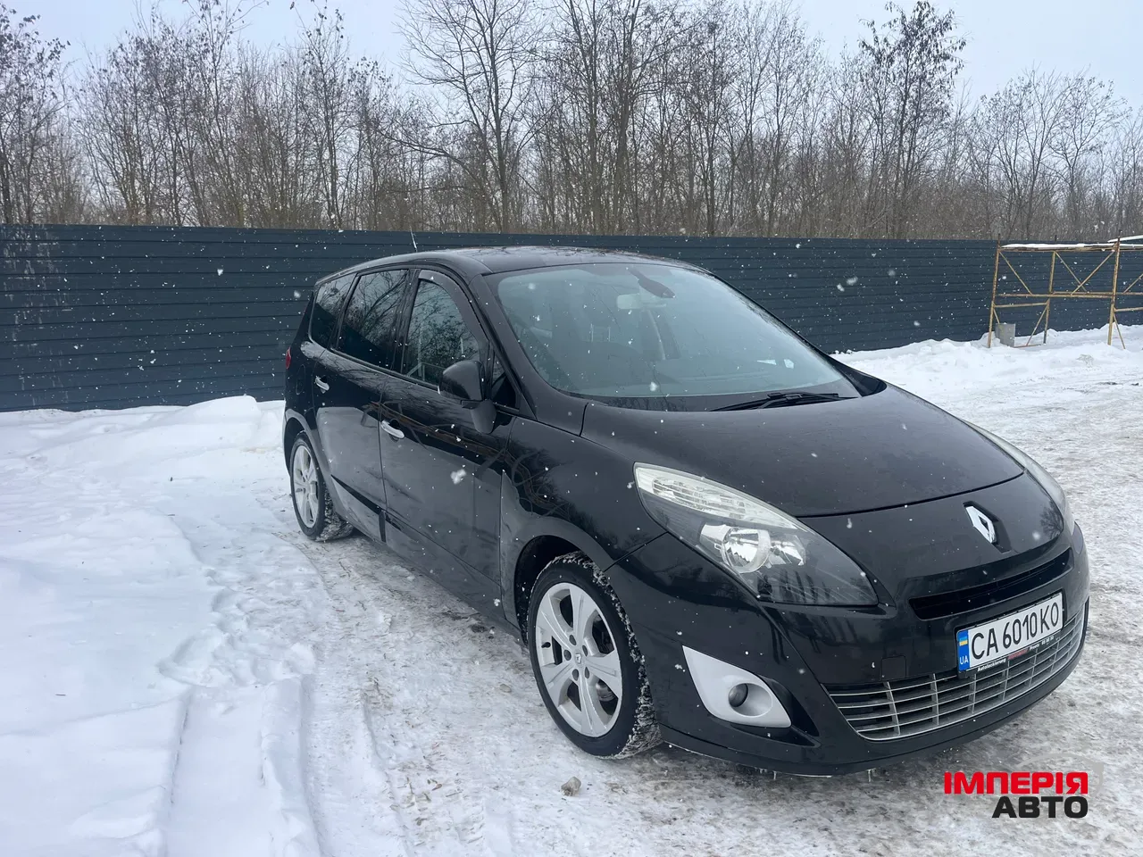 Renault Megane - фото 1