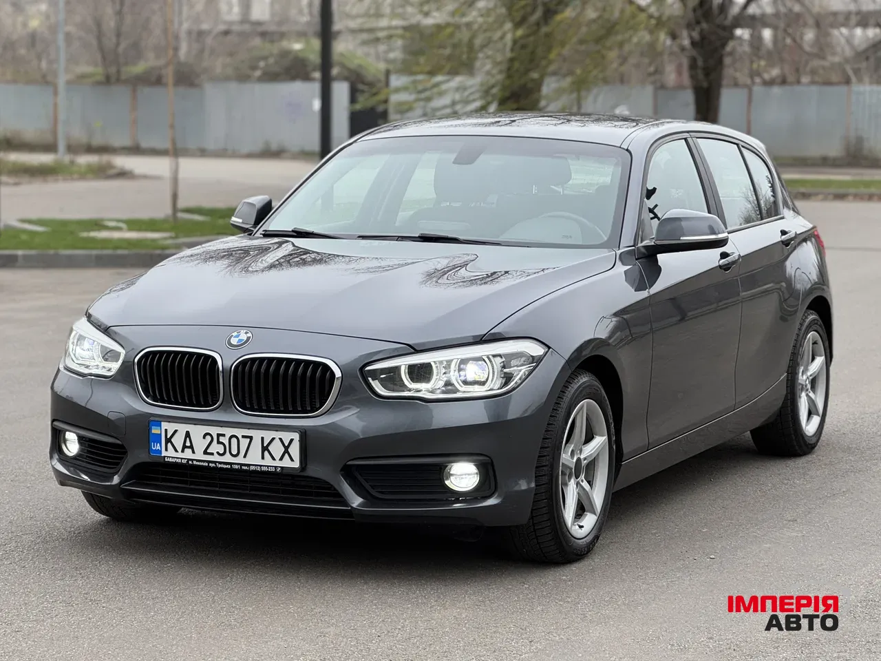 BMW 1 серії - фото 1