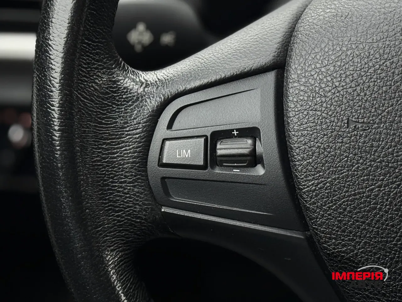 BMW 1 серії - фото 20