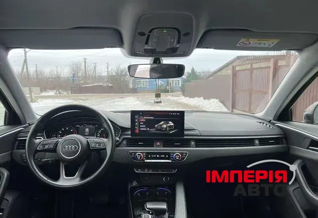 Audi A4 - фото 6
