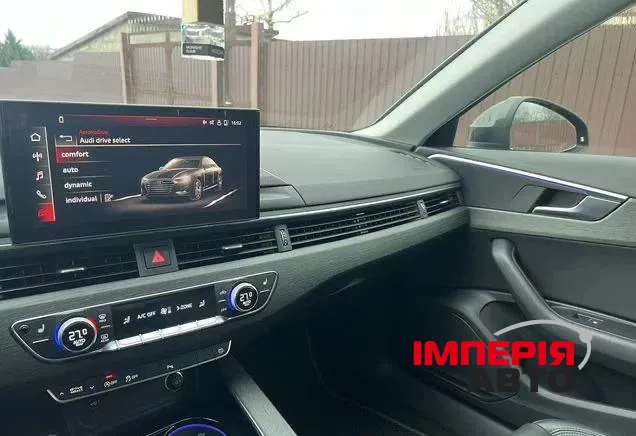 Audi A4 - фото 7