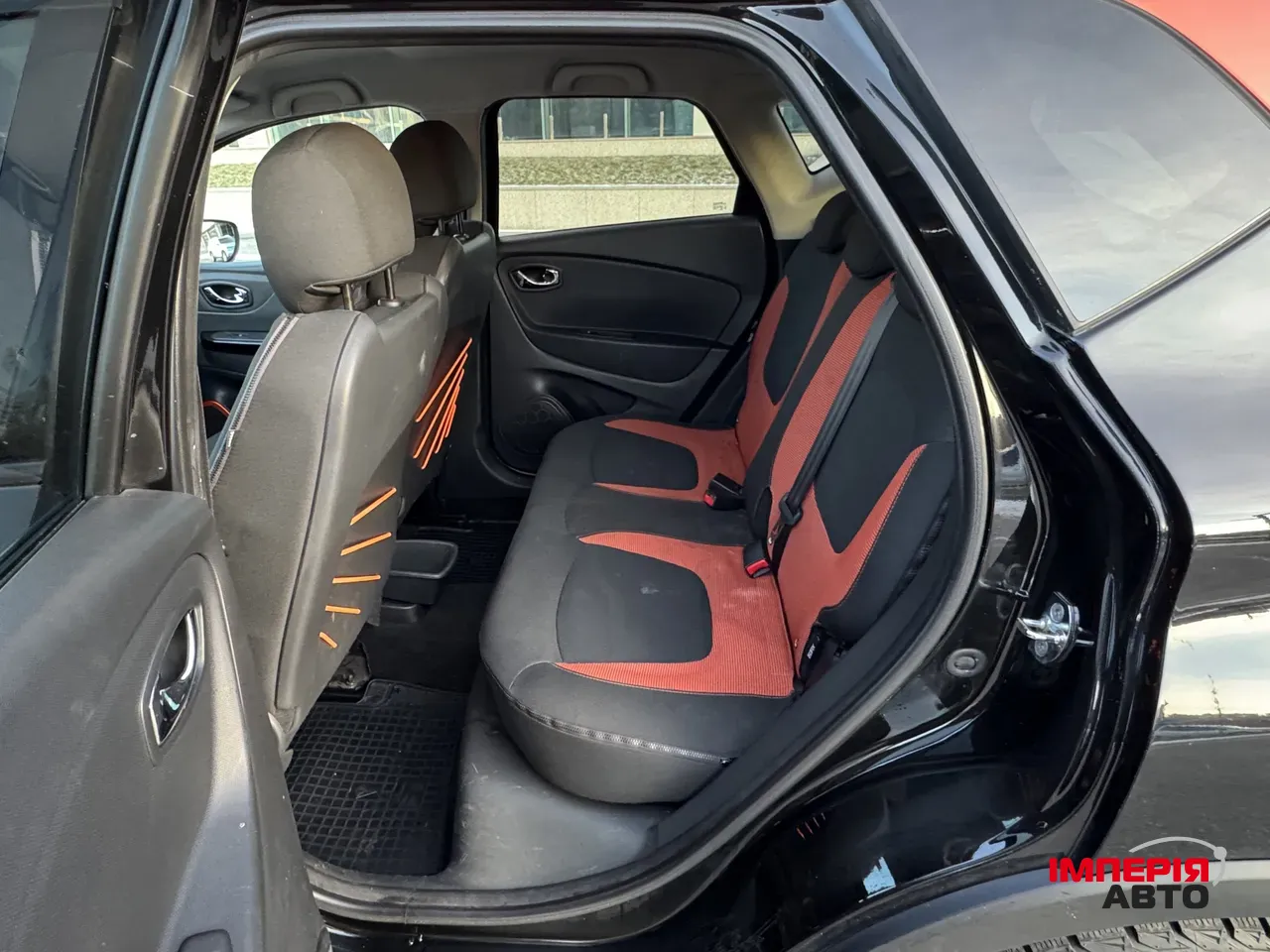 Renault Captur - фото 41