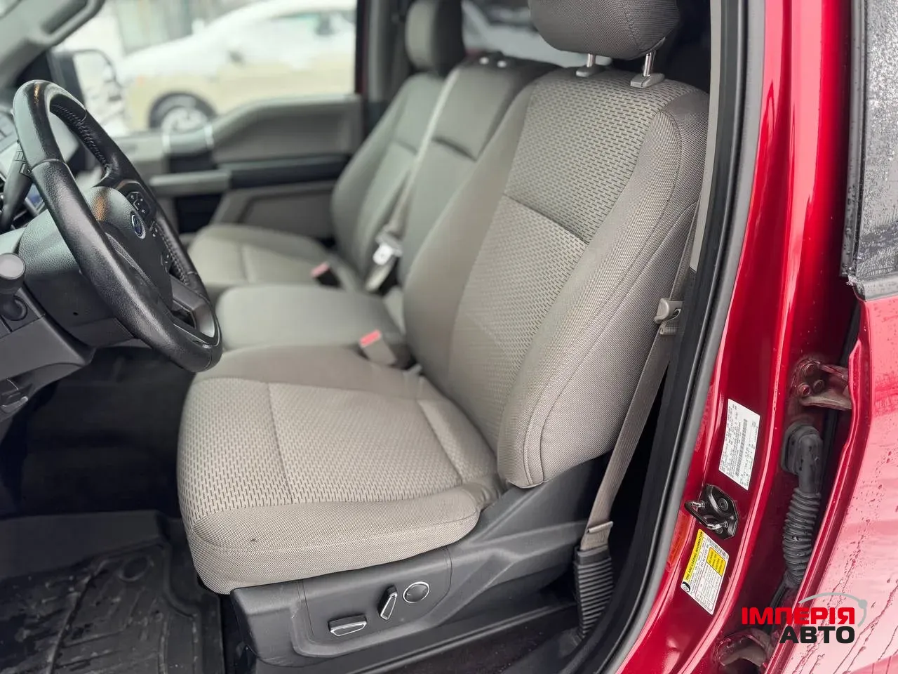 Ford F-150 - фото 4